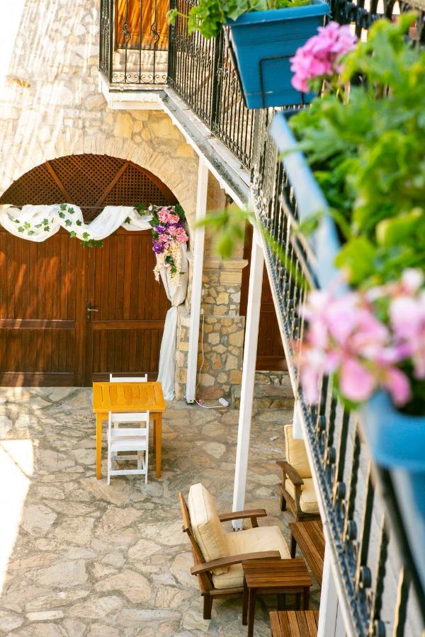 Annemin Harabesi Otel Çeşme 외부 사진