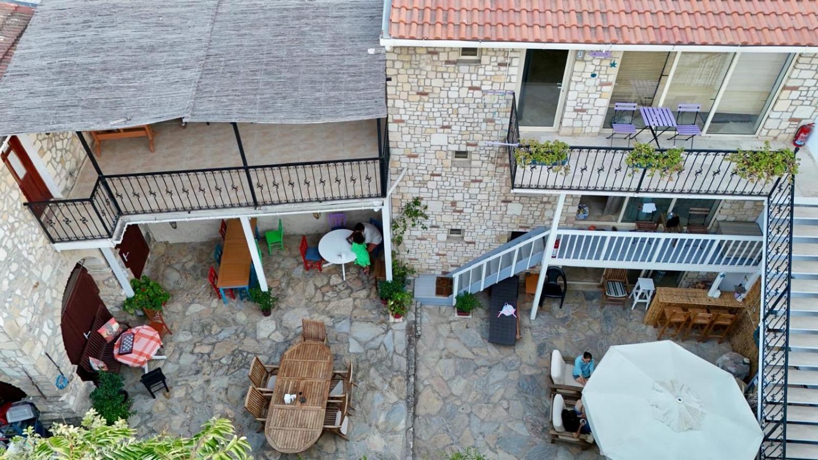 Annemin Harabesi Otel Çeşme 외부 사진